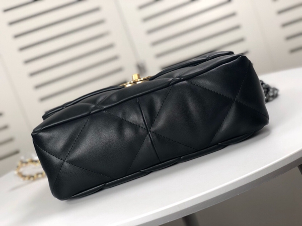 シャネルバッグ素材ディテール